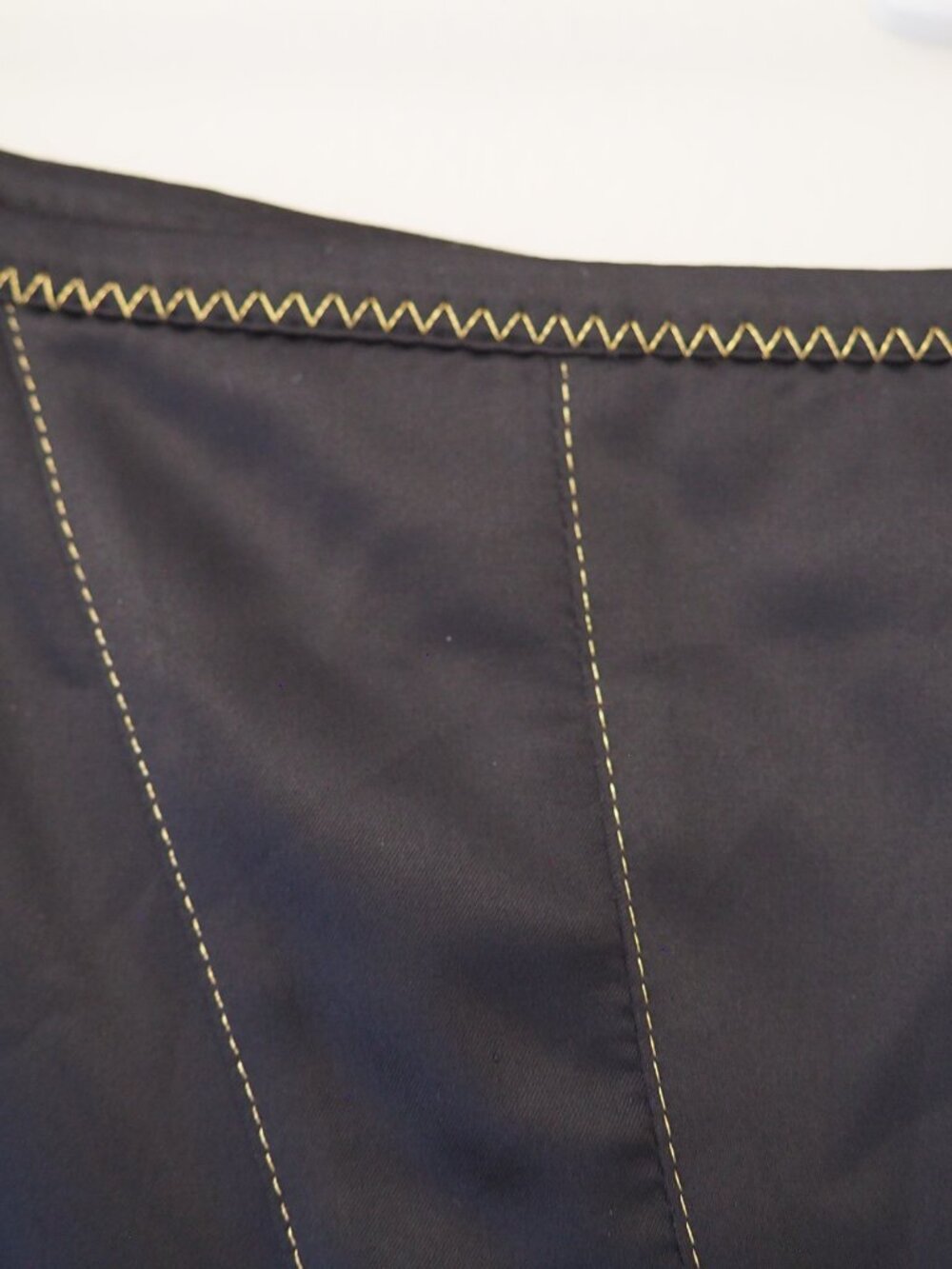Vintage Roberto Just Cavalli Black Satin Ruffle Trim Skirt sz 42 - Picture 3 of 11